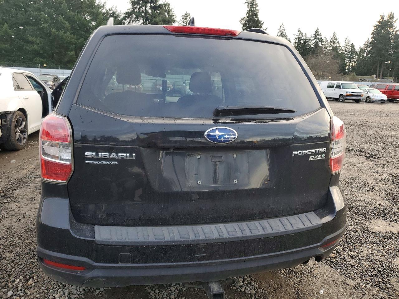 2016 SUBARU FORESTER