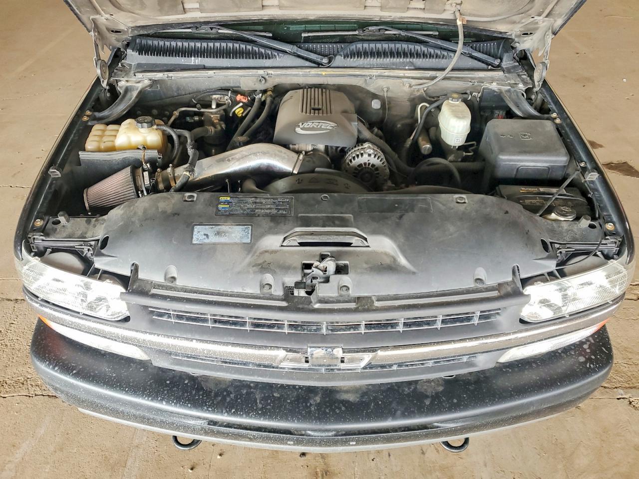 2004 CHEVROLET Tahoe