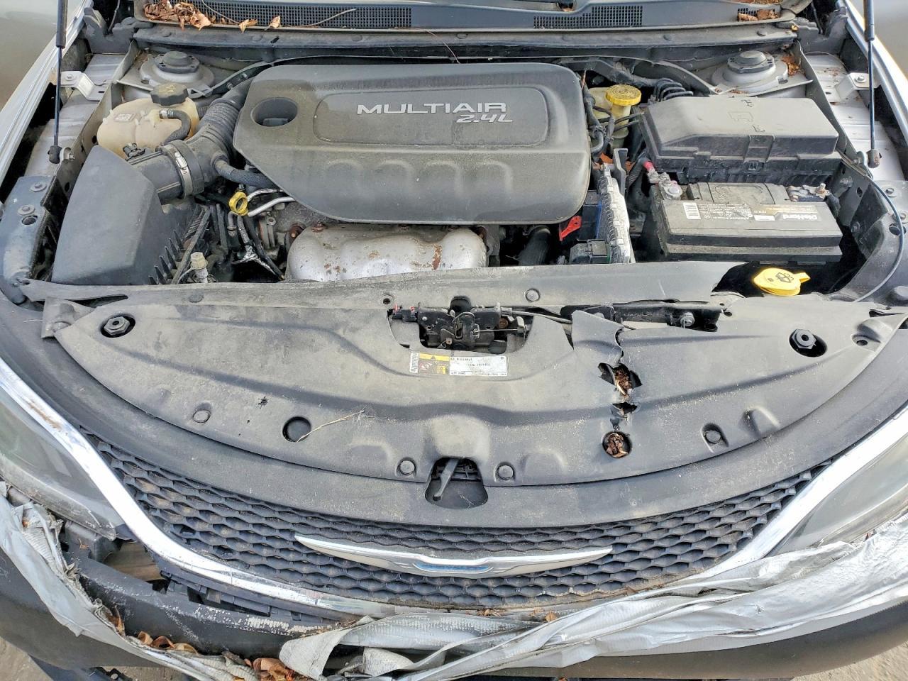 2015 CHRYSLER 200