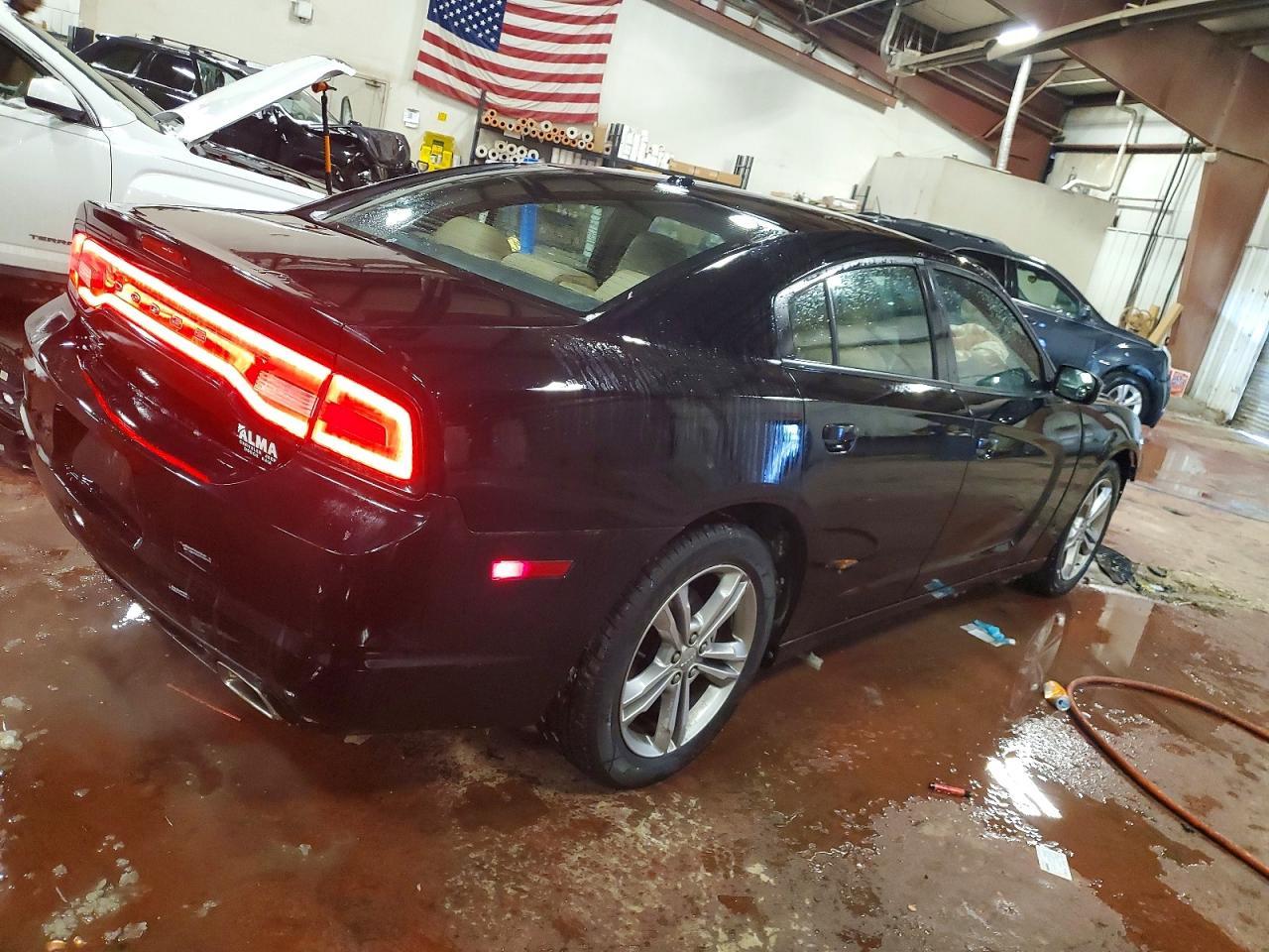 2013 DODGE CHARGER