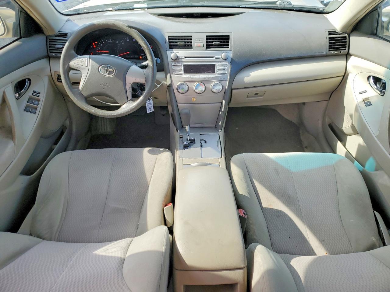 2011 TOYOTA CAMRY