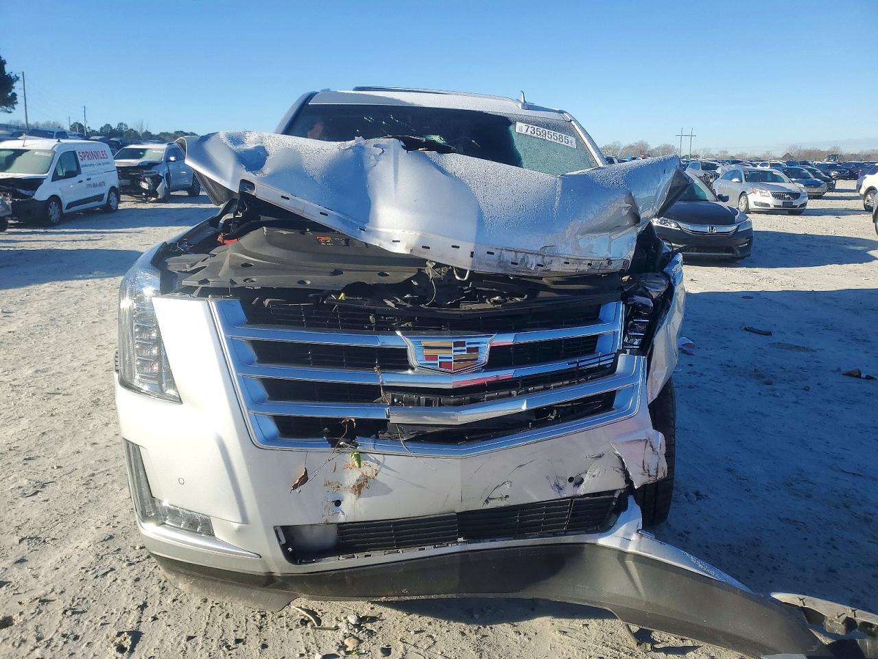 2016 CADILLAC Escalade ESV