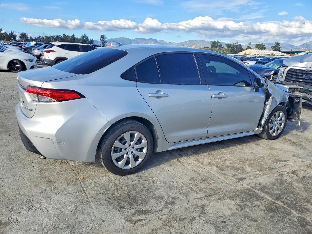 2024 TOYOTA COROLLA