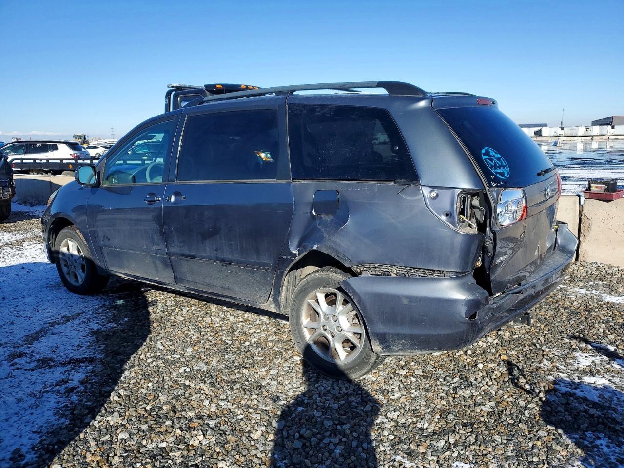 2006 TOYOTA SIENNA