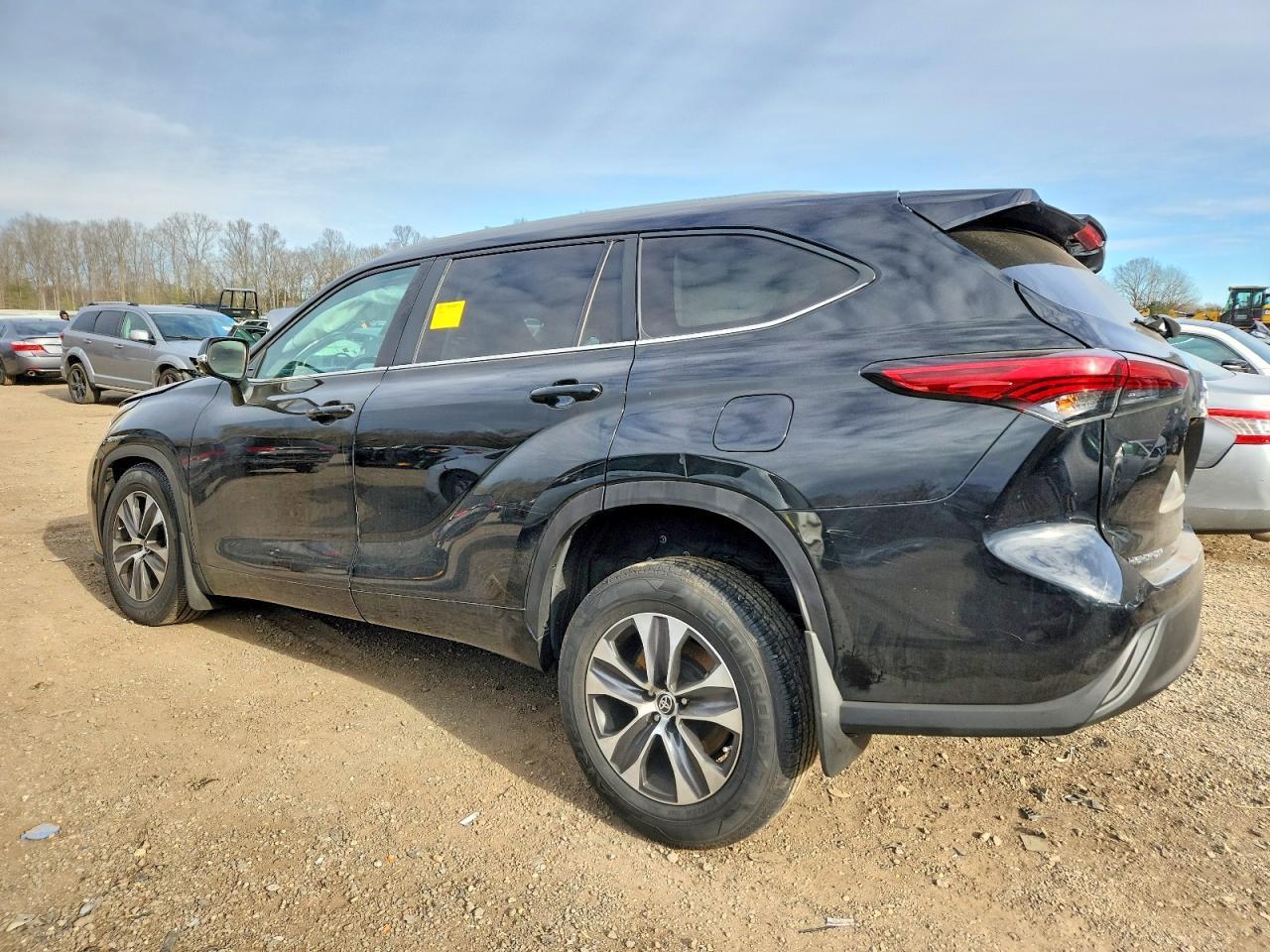 2023 TOYOTA HIGHLANDER
