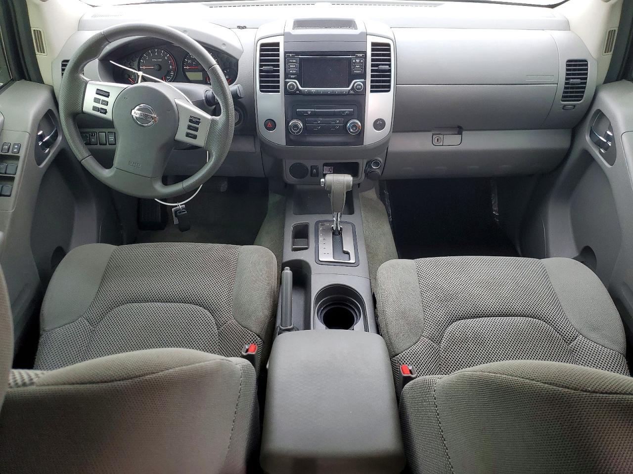 2016 NISSAN Frontier