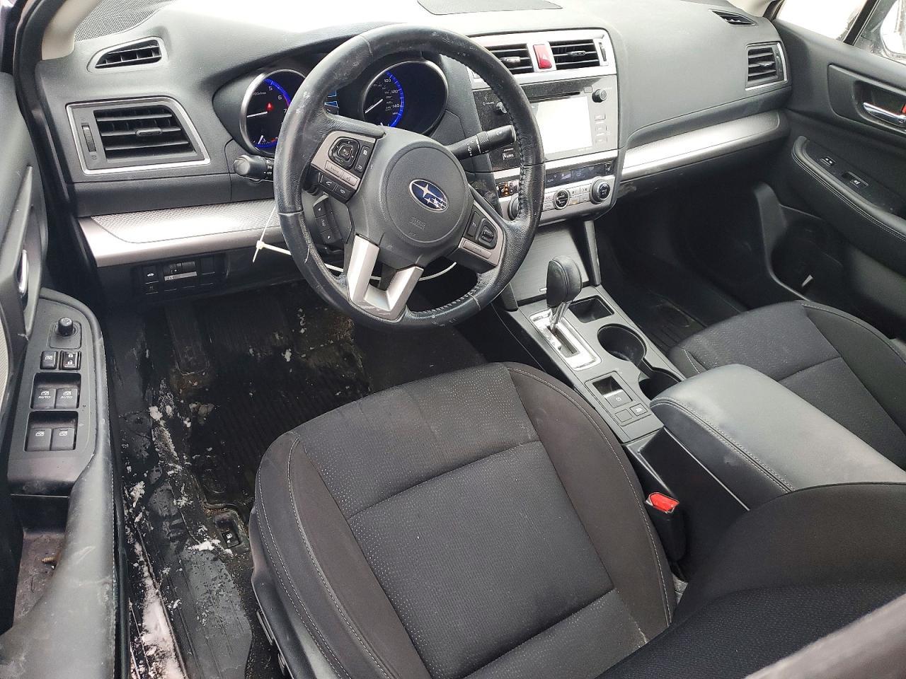 2015 SUBARU Legacy