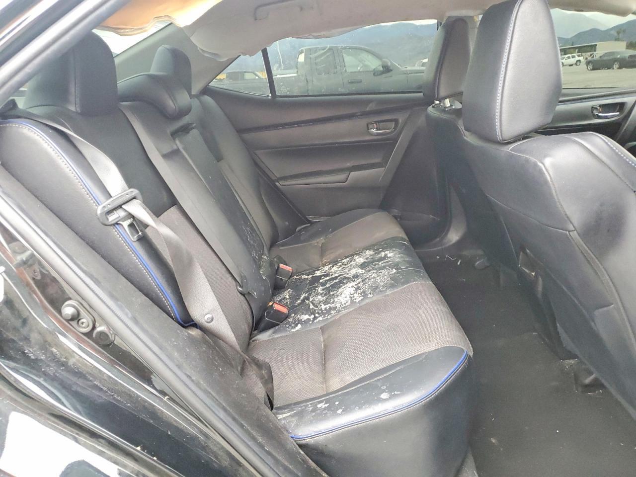 2019 TOYOTA COROLLA