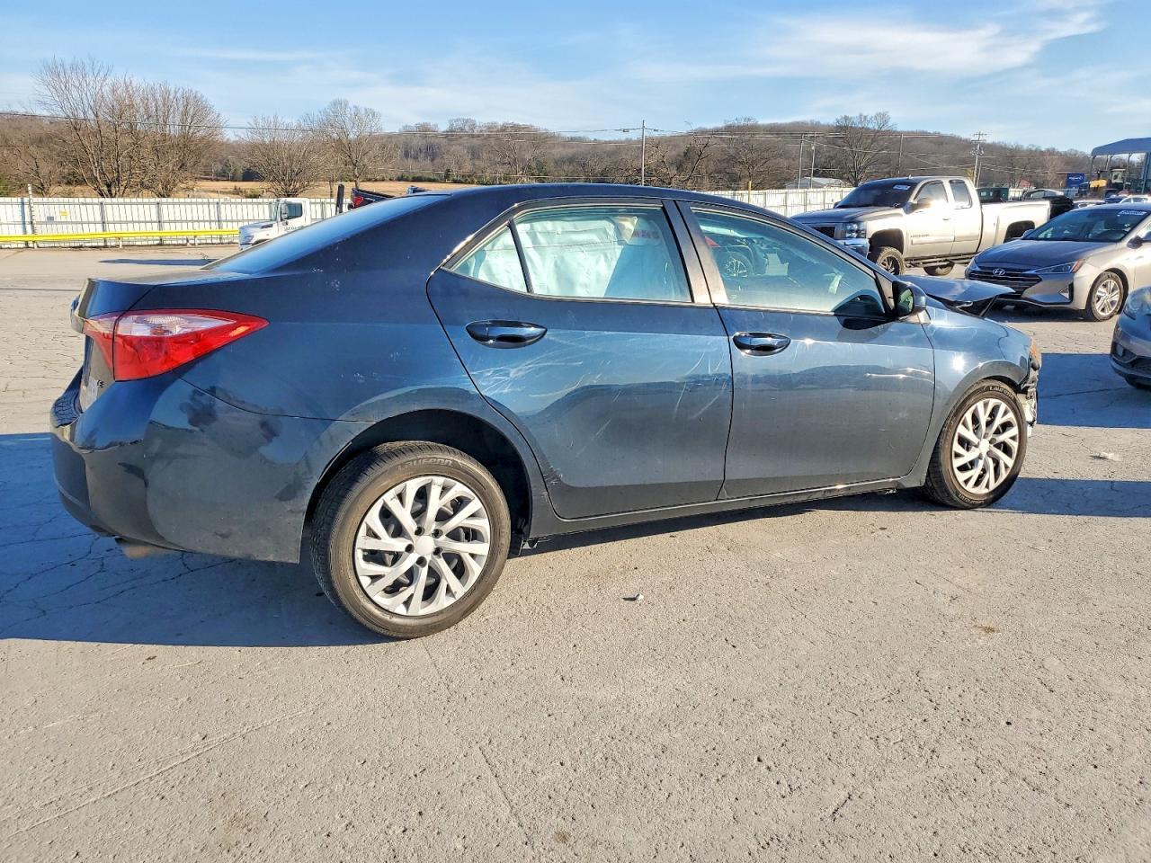 2018 TOYOTA COROLLA