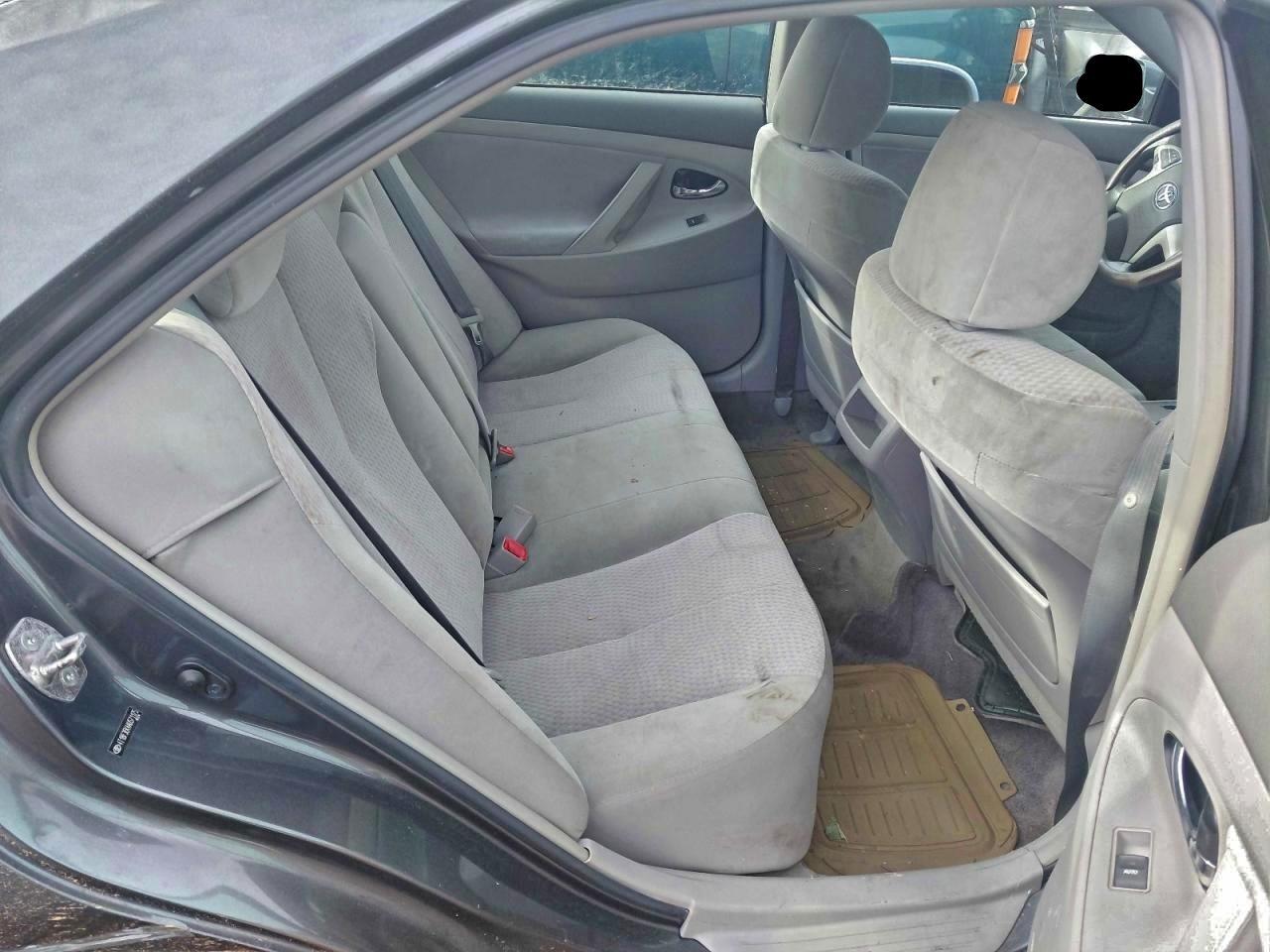 2010 TOYOTA CAMRY