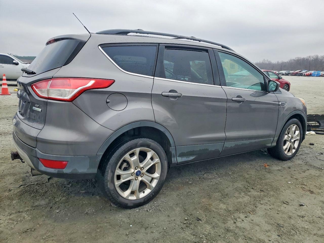 2013 FORD ESCAPE
