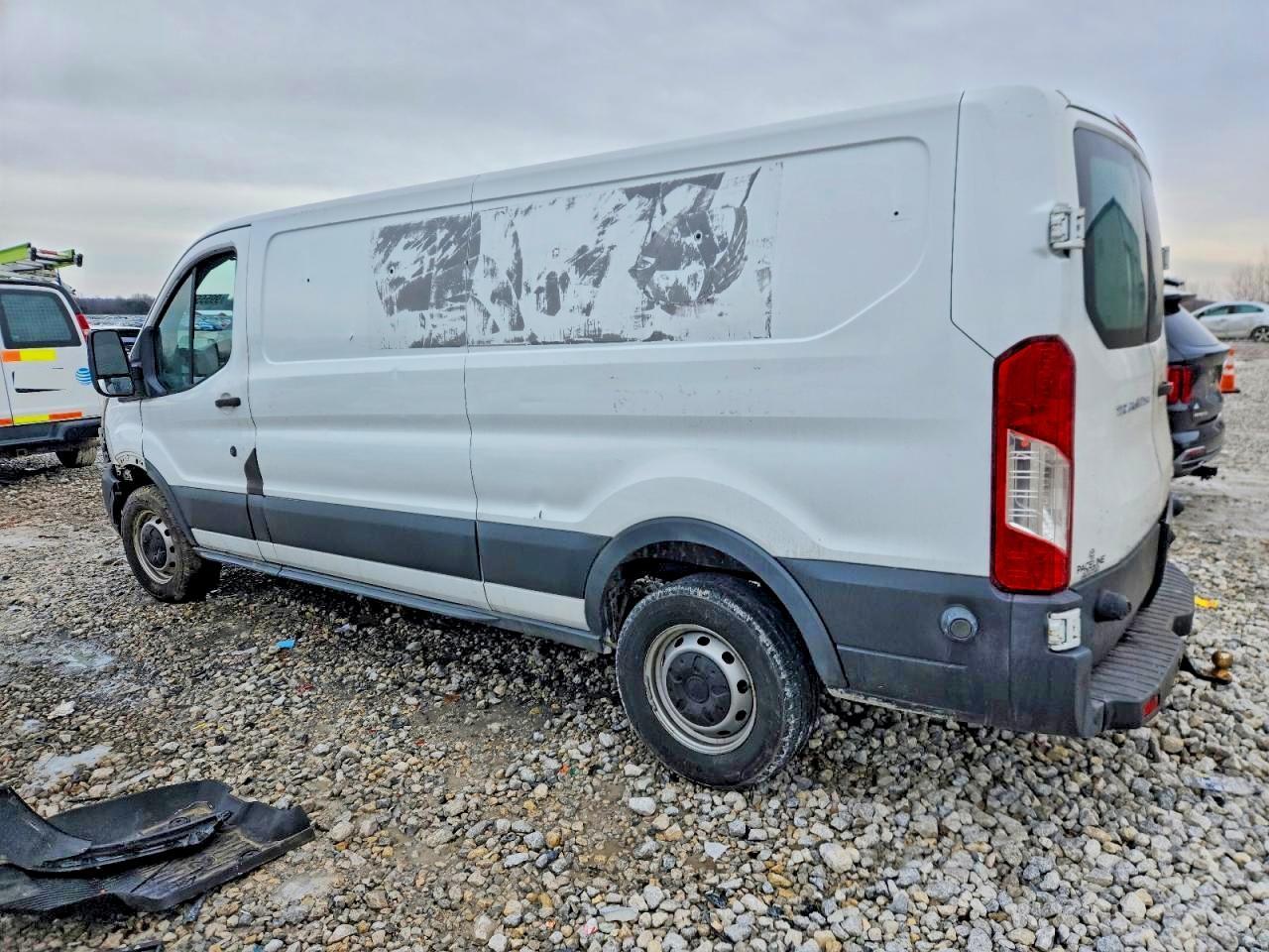 2015 FORD Transit