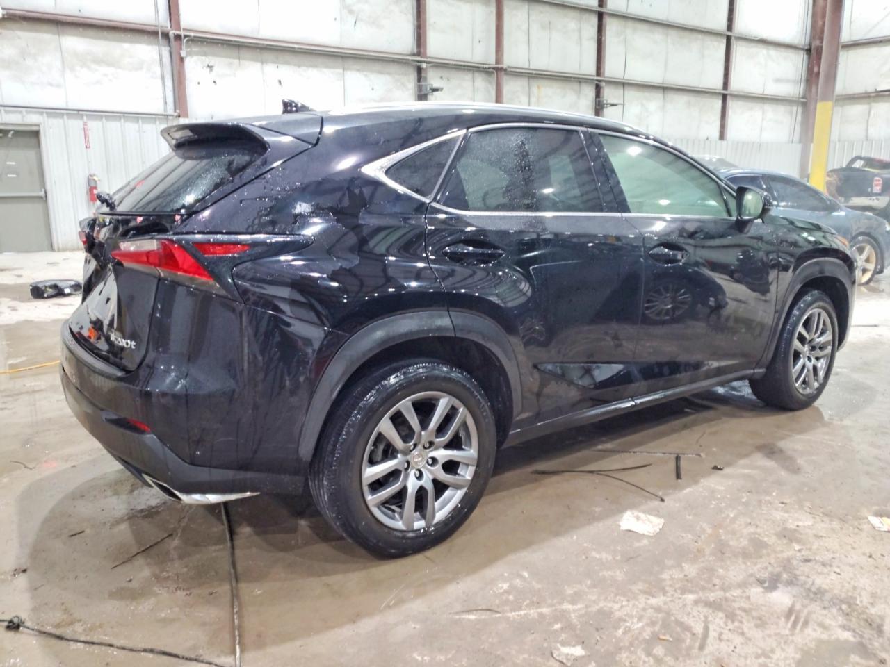 2015 LEXUS NX 200T