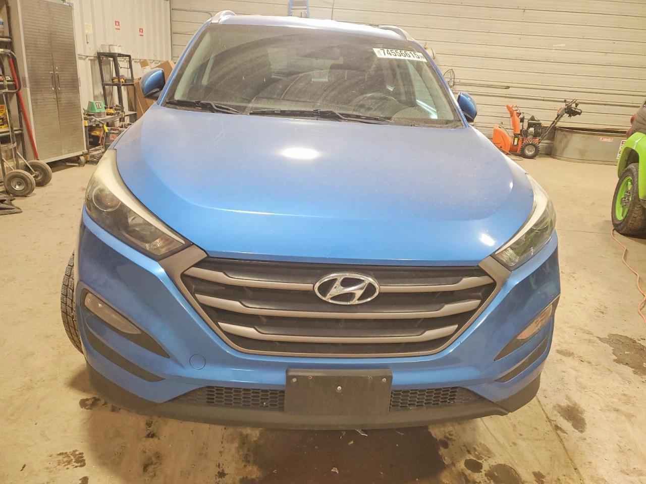 2016 HYUNDAI TUCSON