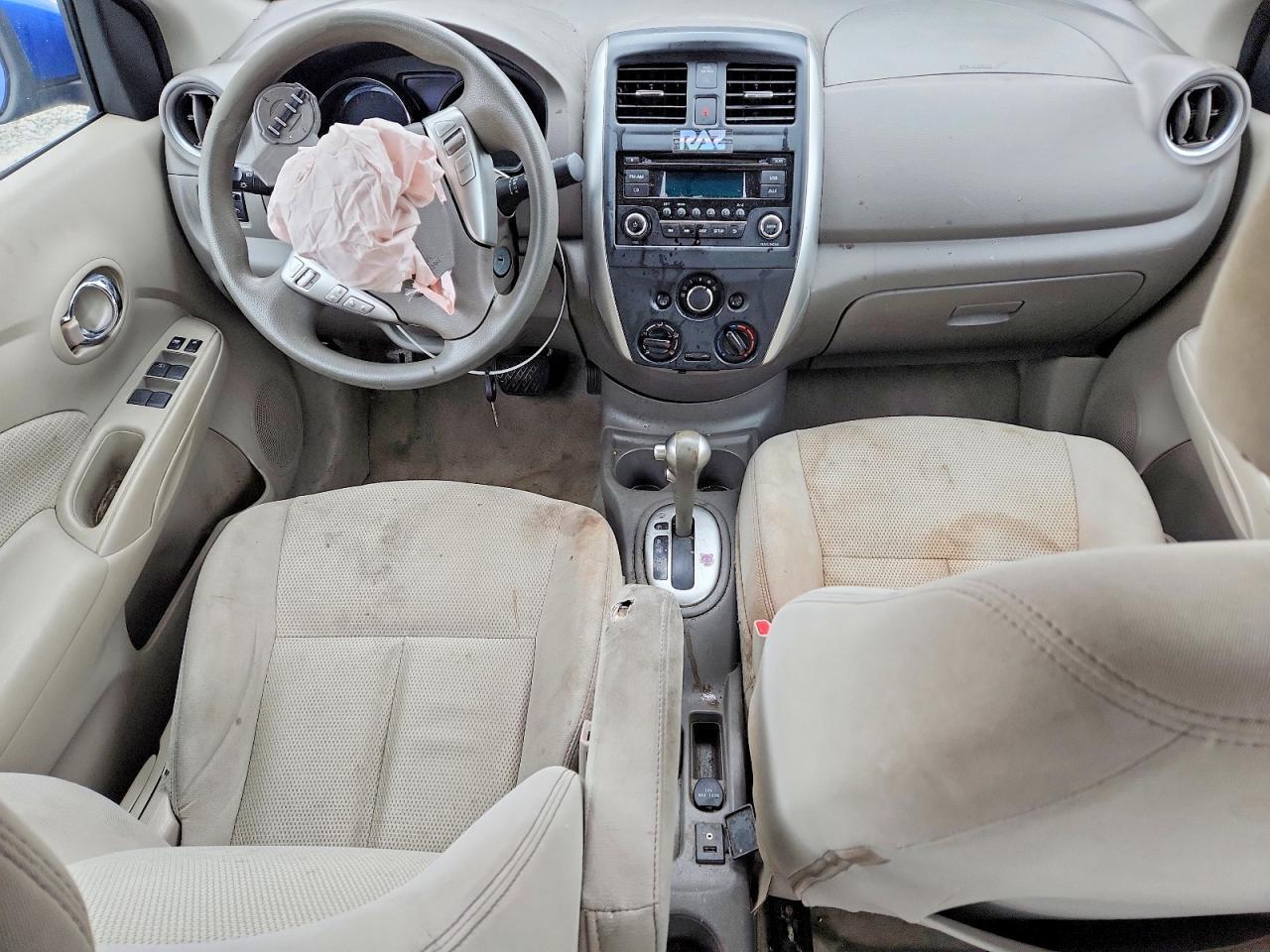 2016 NISSAN VERSA