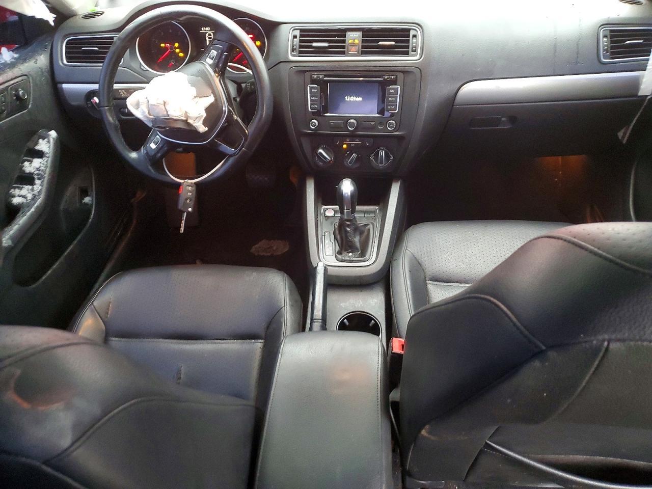 2015 VOLKSWAGEN JETTA
