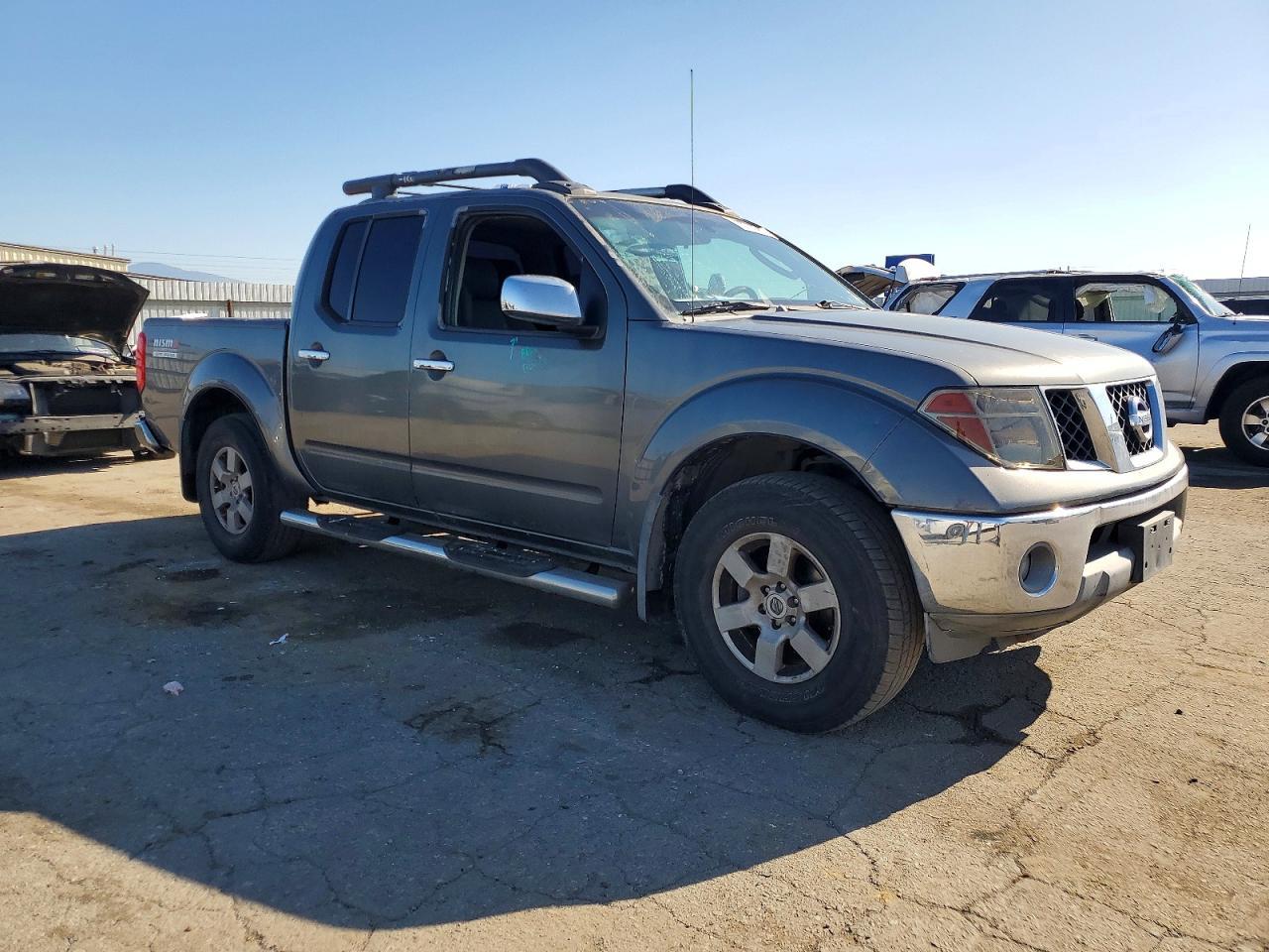 2005 NISSAN Frontier