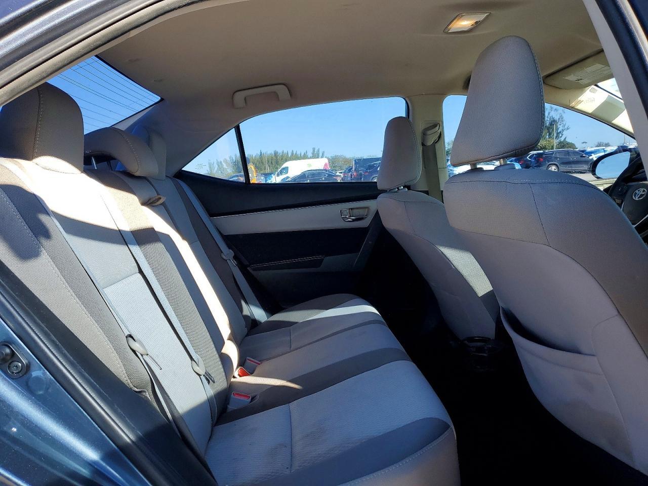 2017 TOYOTA COROLLA