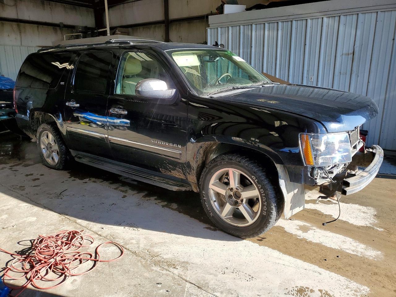 2012 CHEVROLET Suburban
