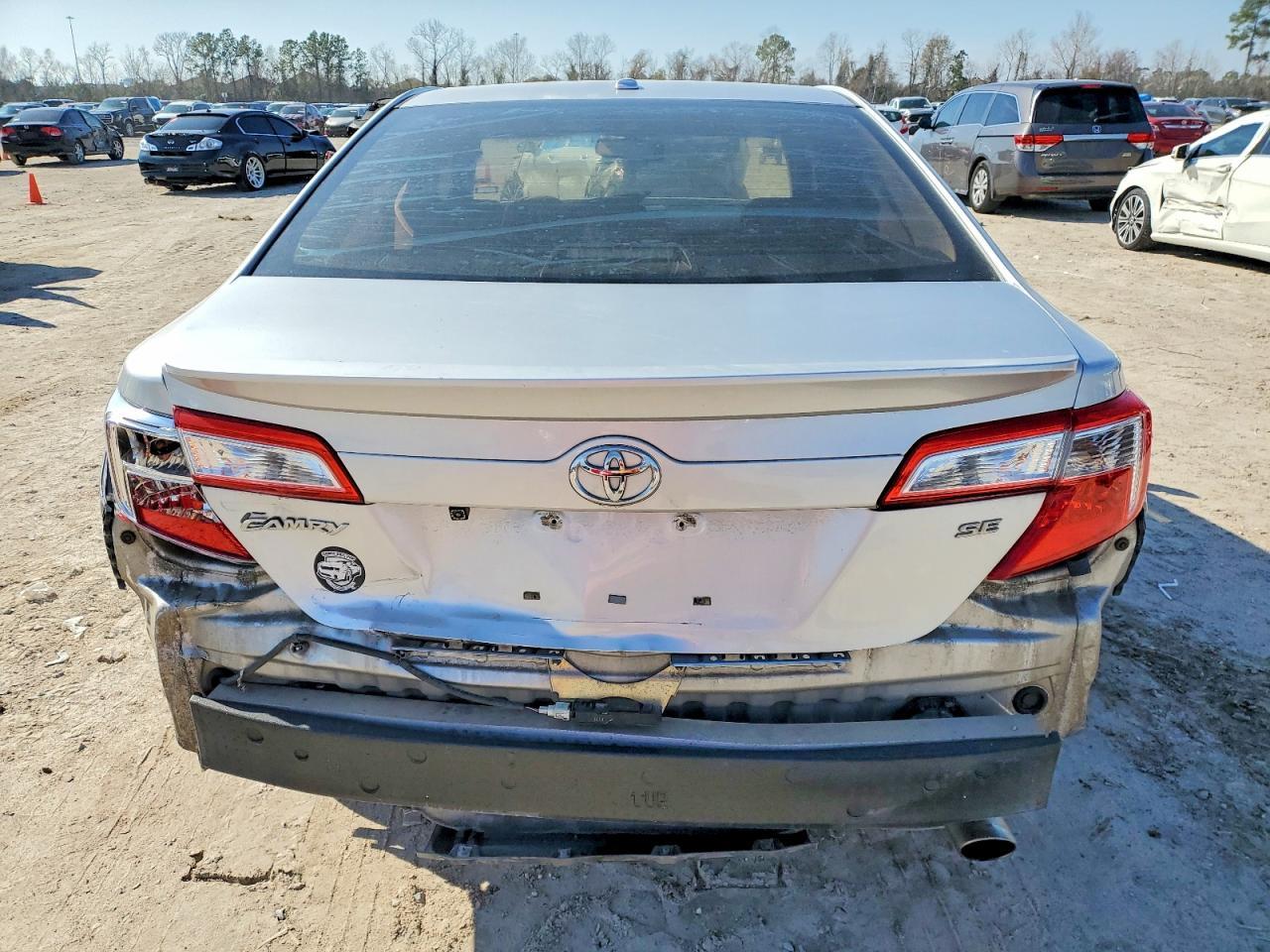2012 TOYOTA CAMRY