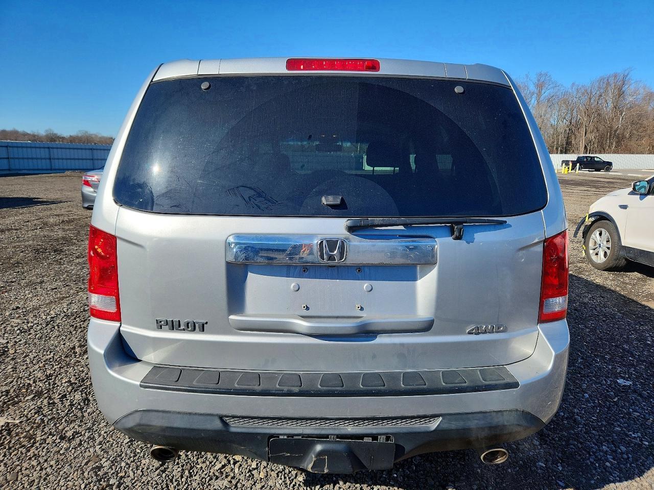 2015 HONDA PILOT