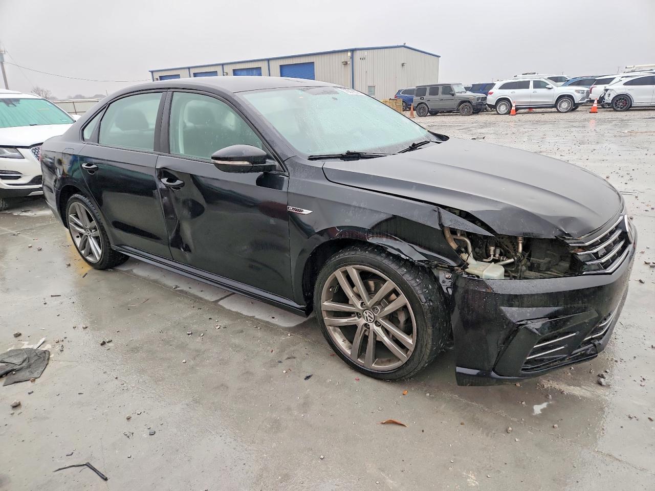 2018 VOLKSWAGEN Passat