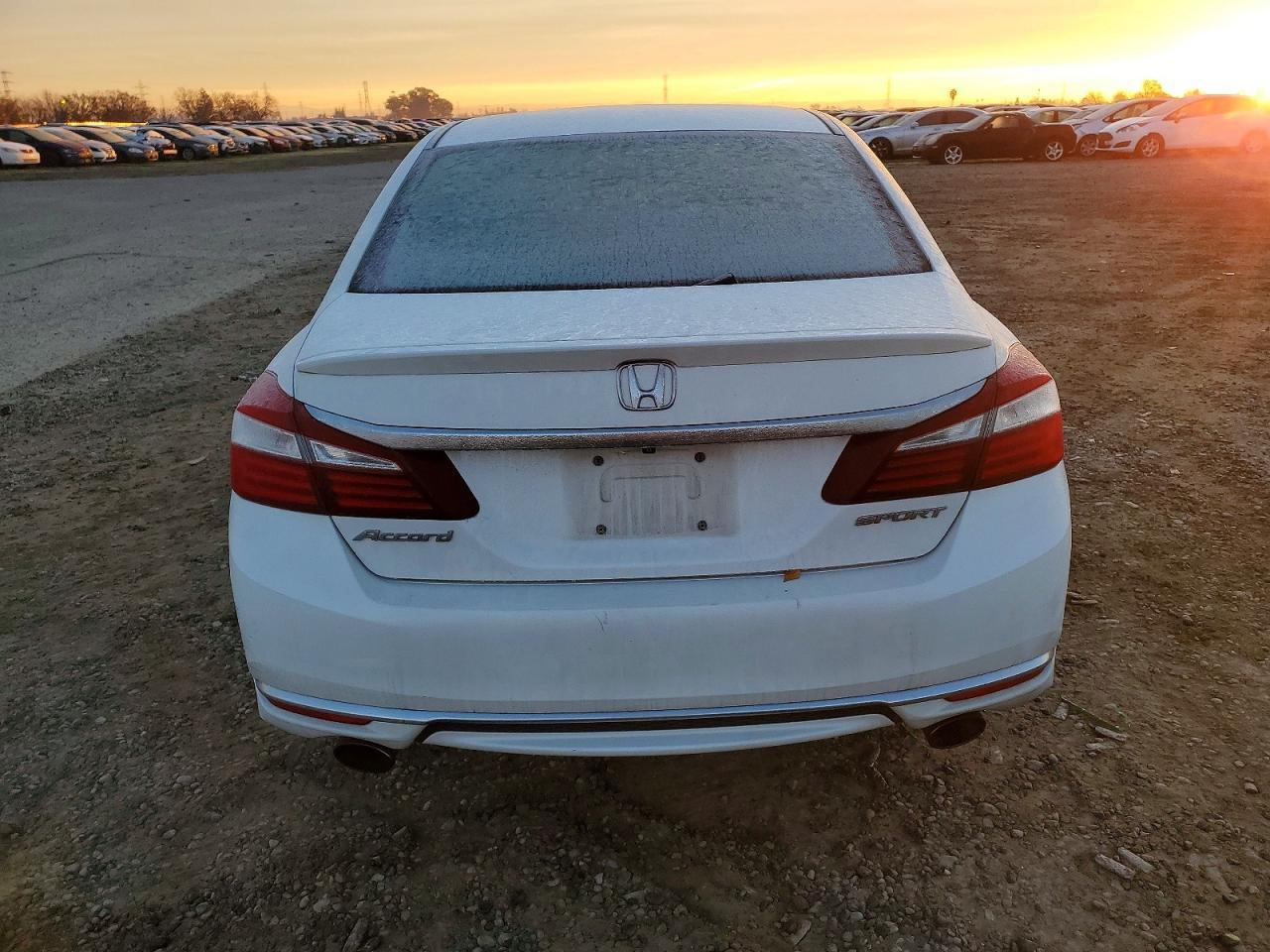 2016 HONDA ACCORD