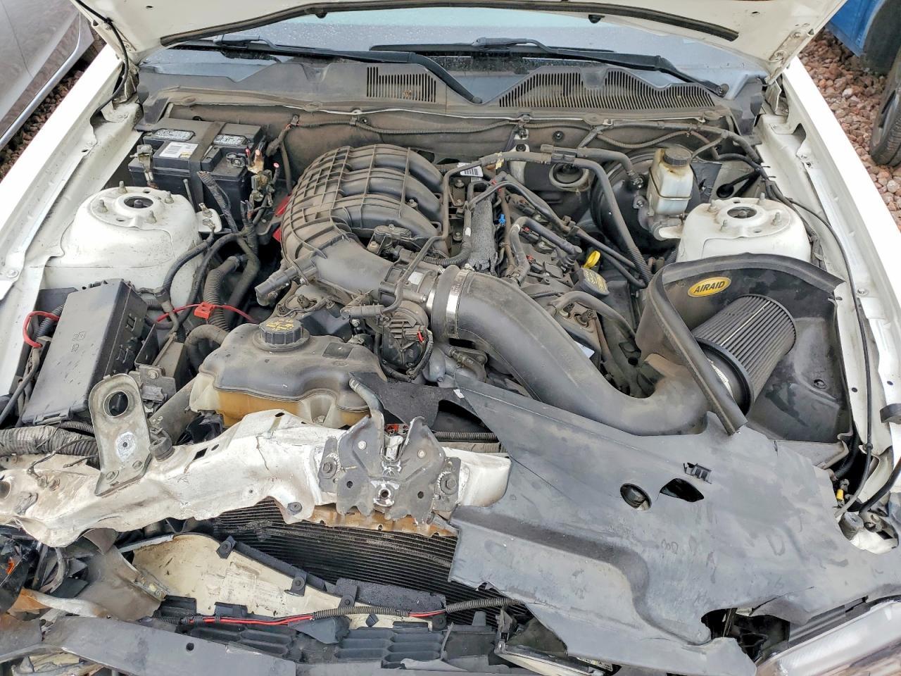 2011 FORD MUSTANG