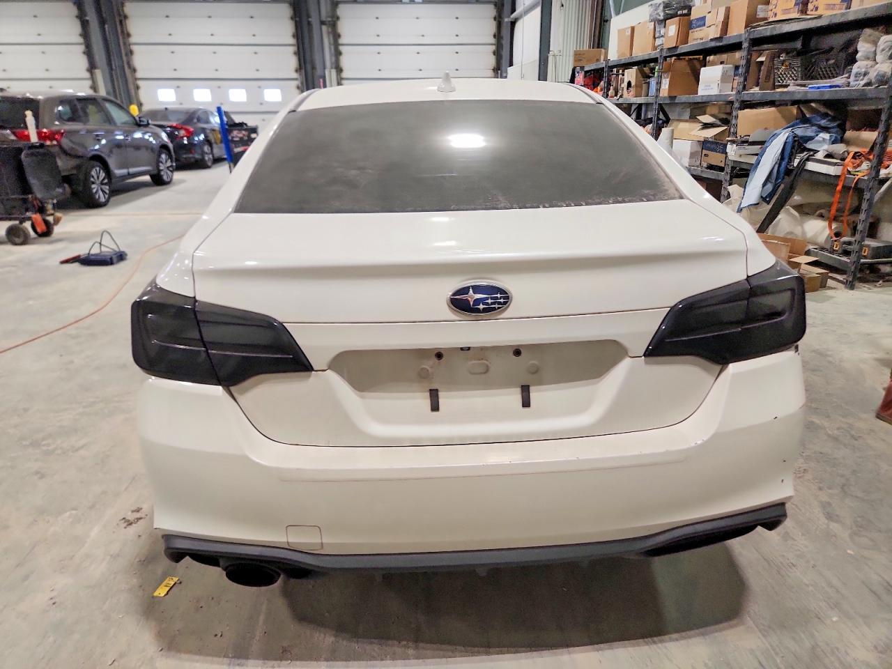 2018 SUBARU Legacy