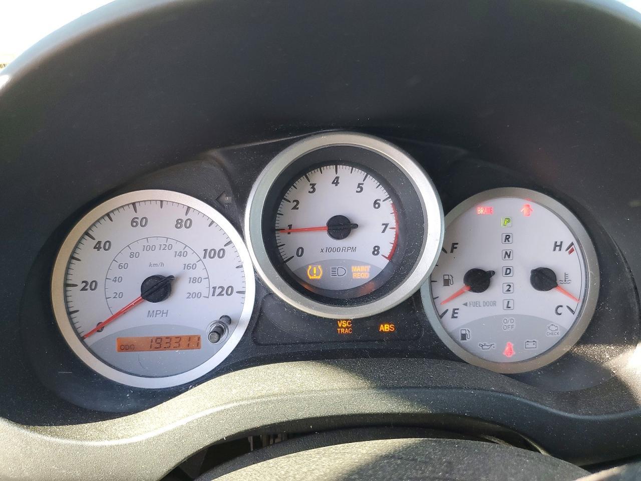 2005 TOYOTA RAV4