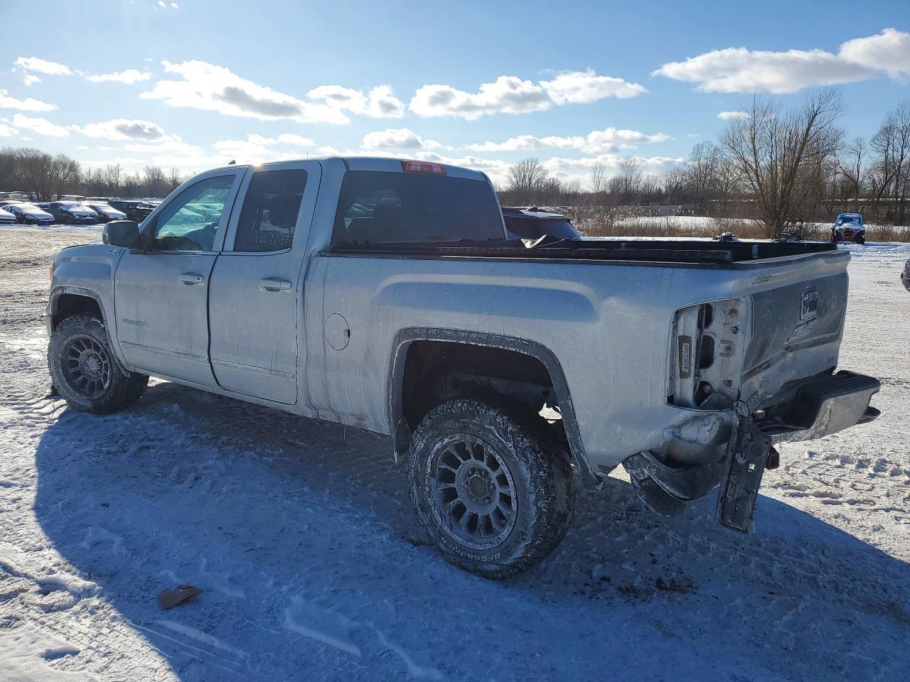 2015 GMC Sierra