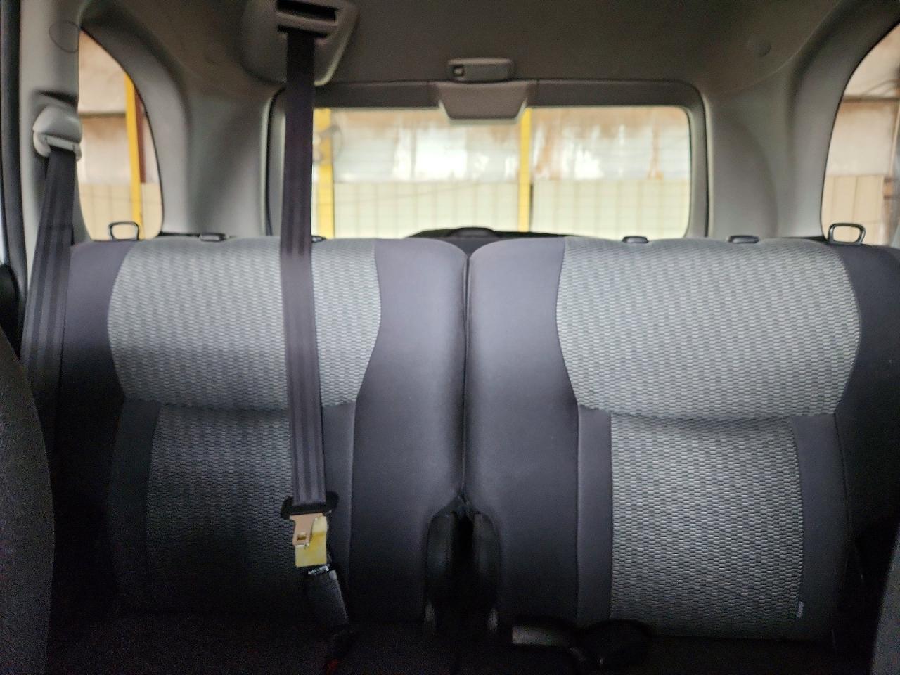 2004 TOYOTA RAV4