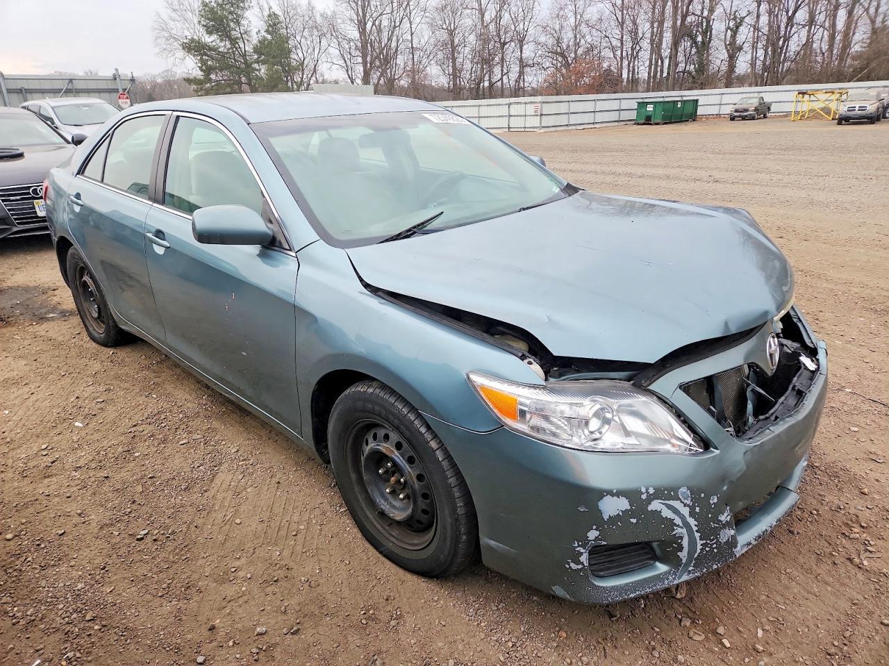 2010 TOYOTA CAMRY