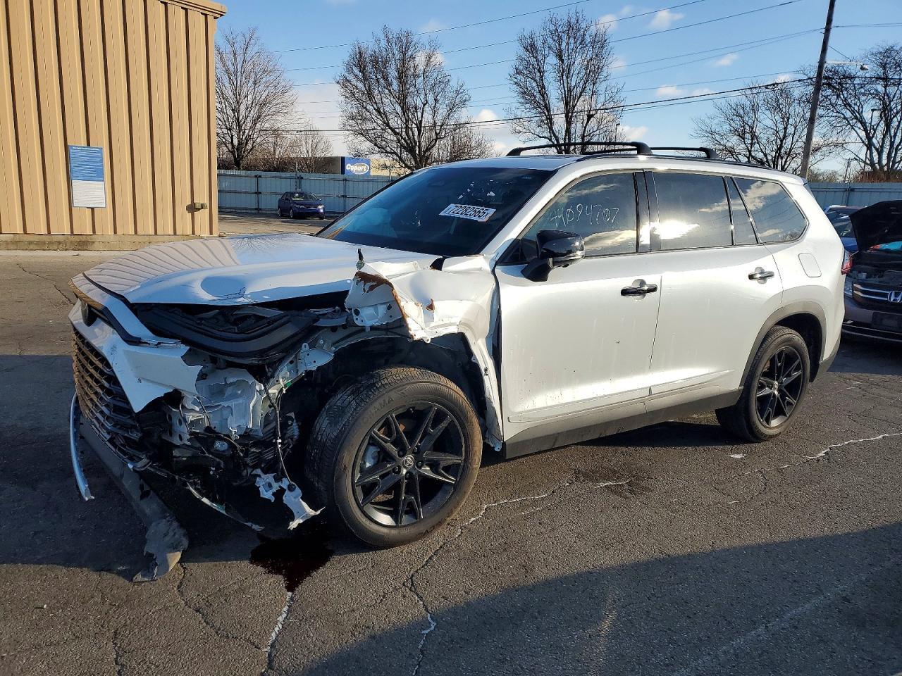 2025 TOYOTA HIGHLANDER