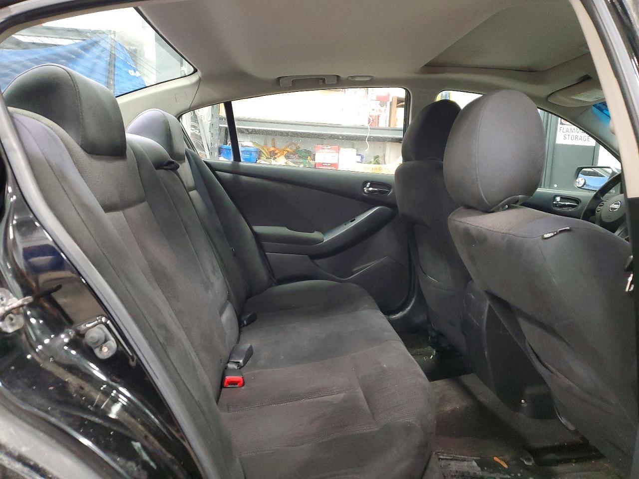 2010 NISSAN ALTIMA
