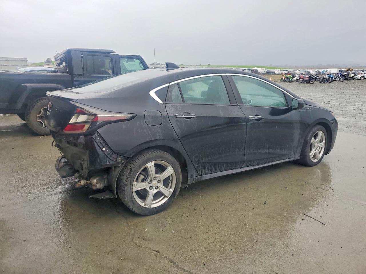 2017 CHEVROLET VOLT