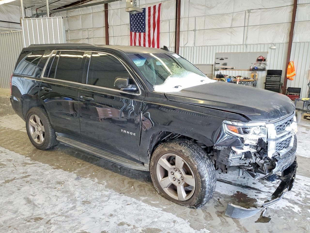 2017 CHEVROLET Tahoe