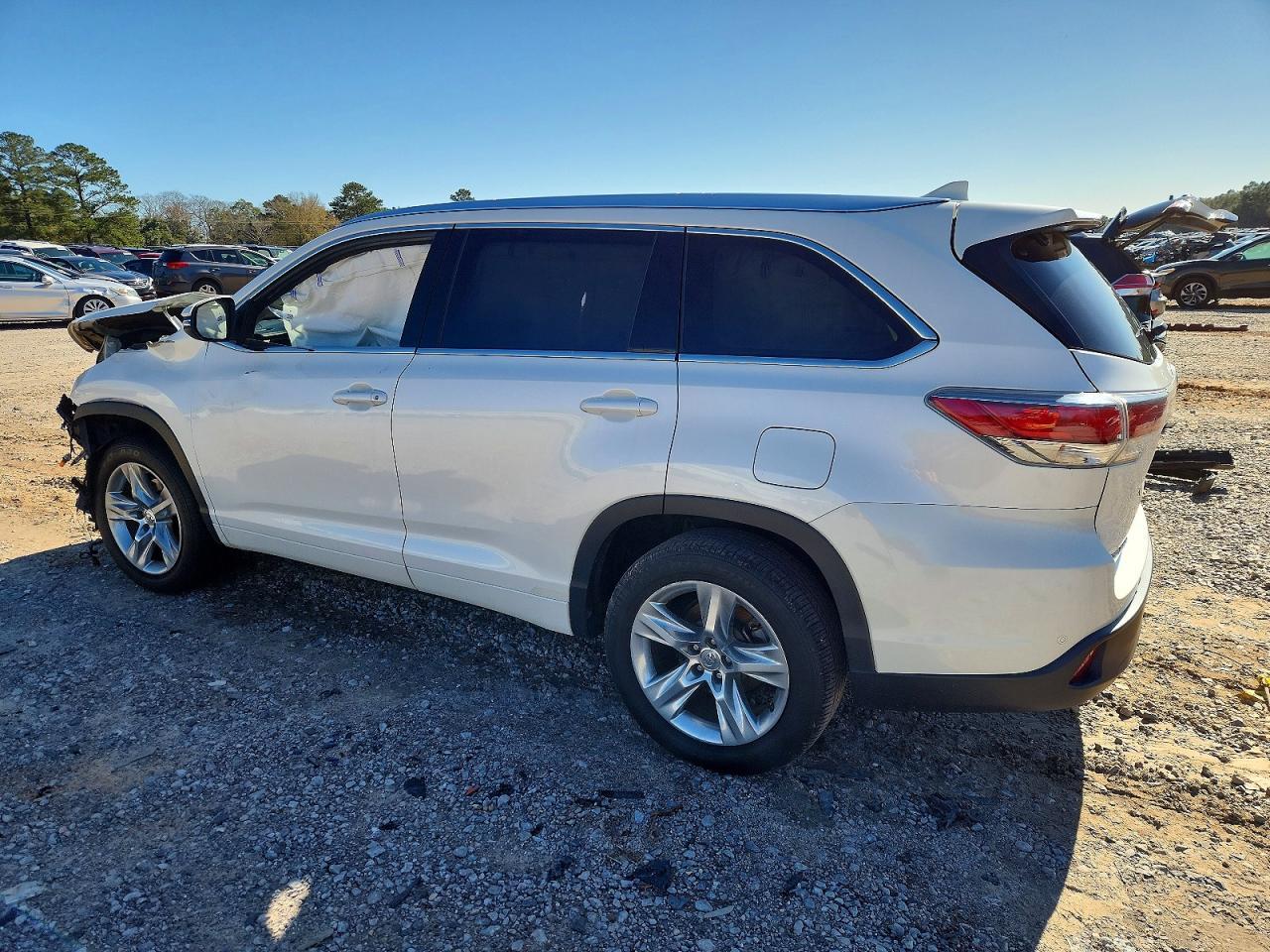 2014 TOYOTA HIGHLANDER