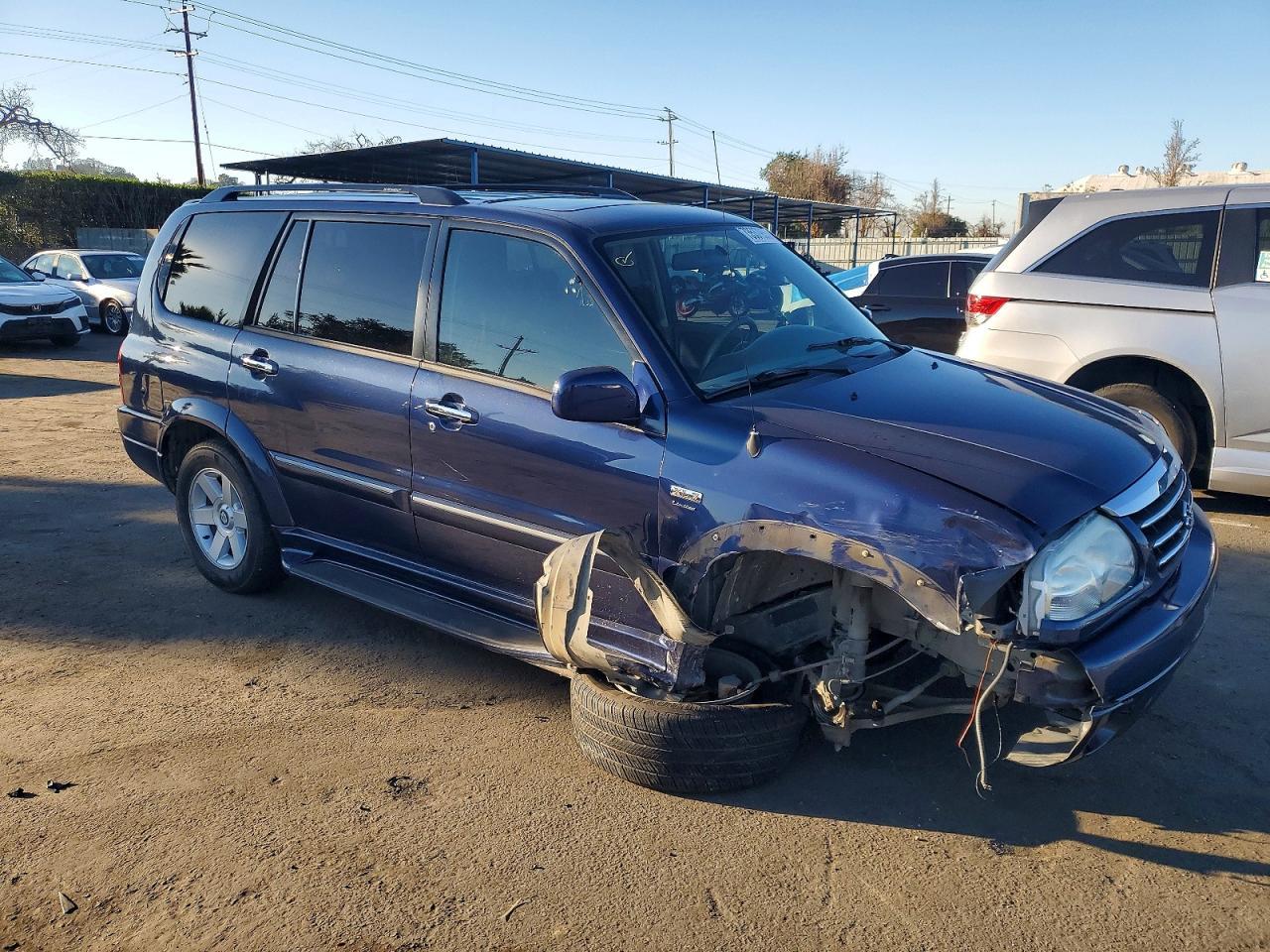 2002 SUZUKI Xl-7