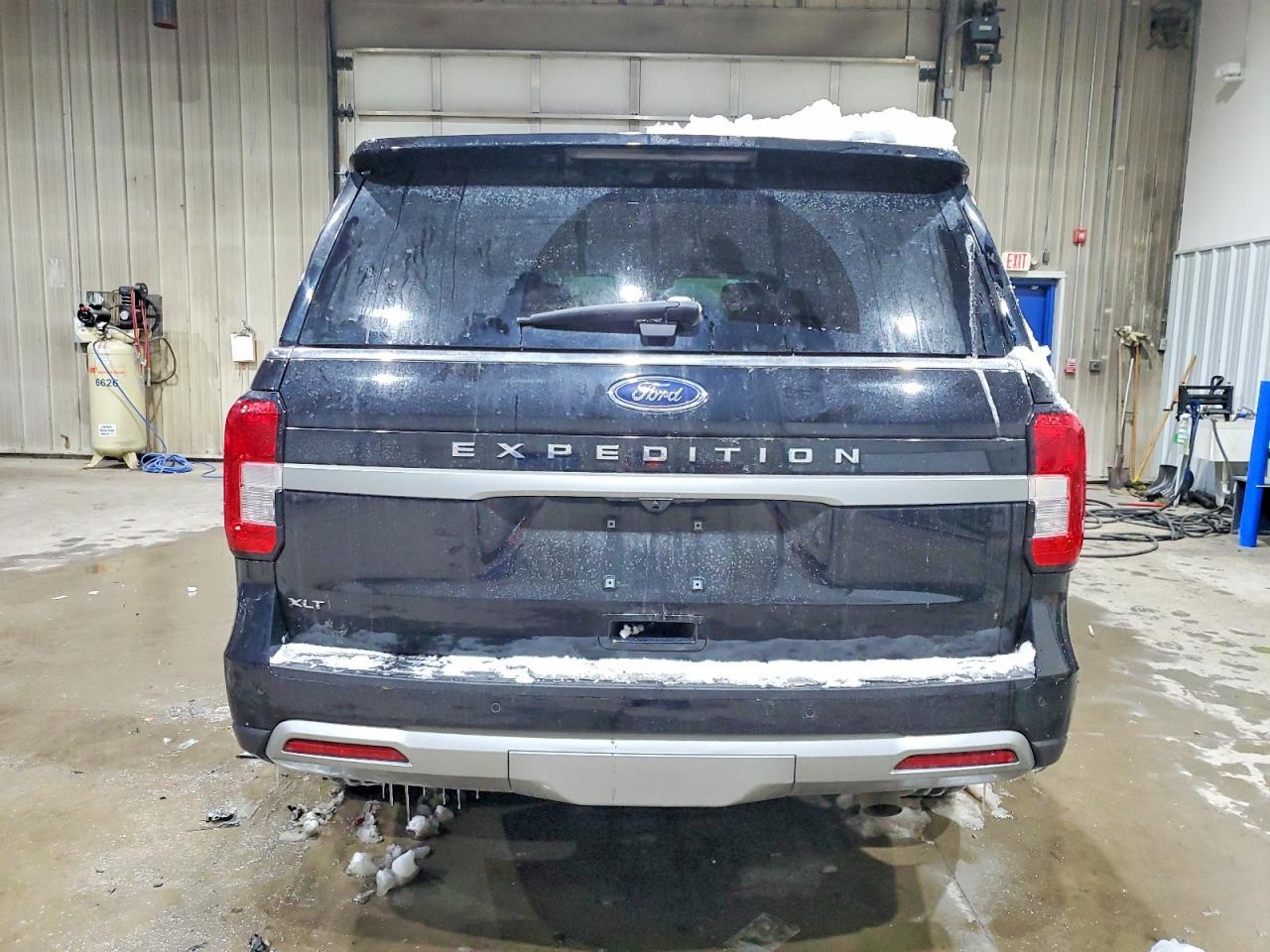 2024 FORD Expedition