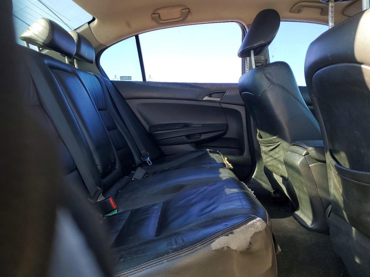 2011 HONDA ACCORD
