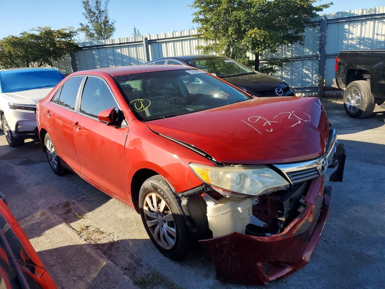 2012 TOYOTA CAMRY