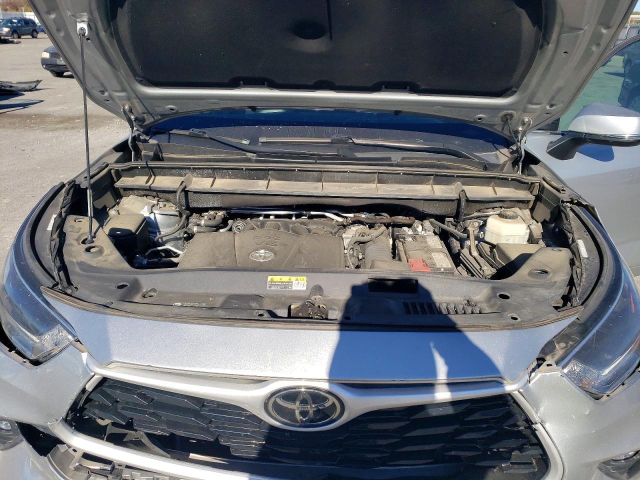 2021 TOYOTA HIGHLANDER