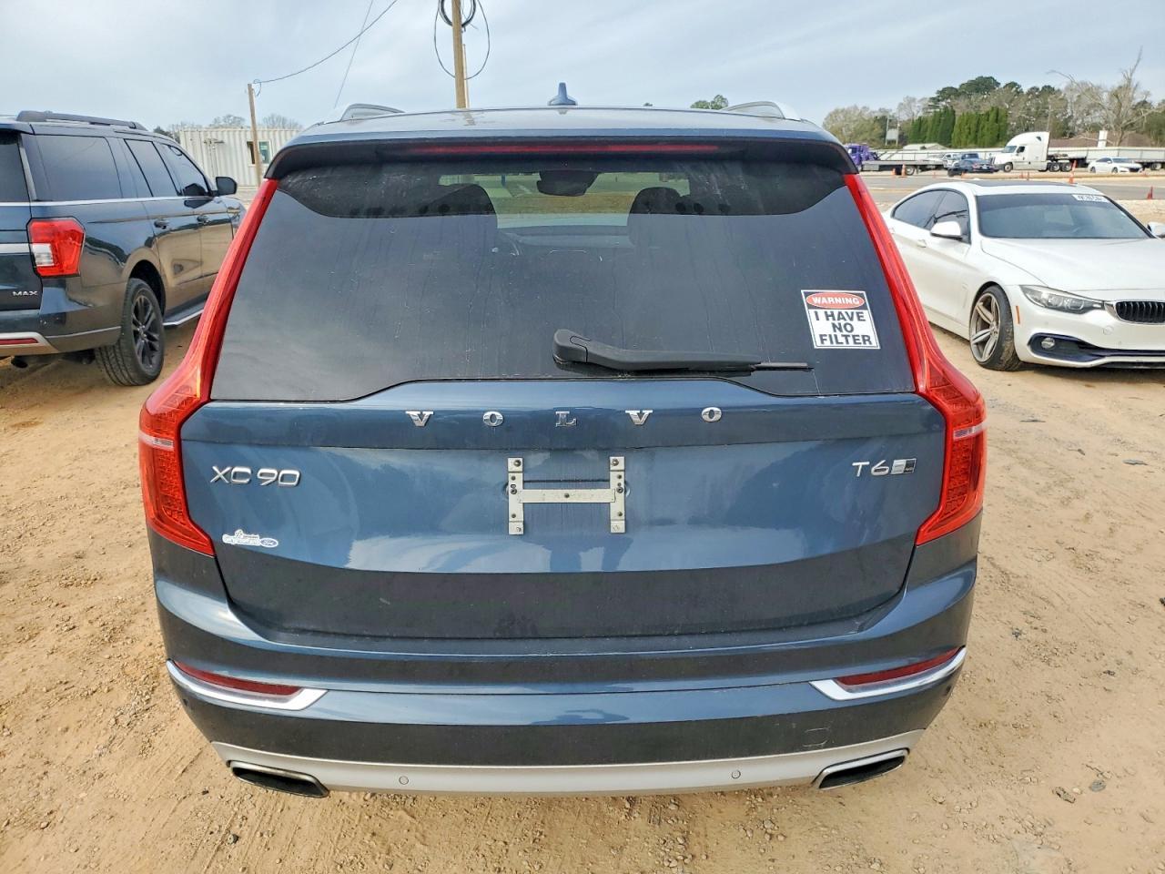 2018 VOLVO XC90