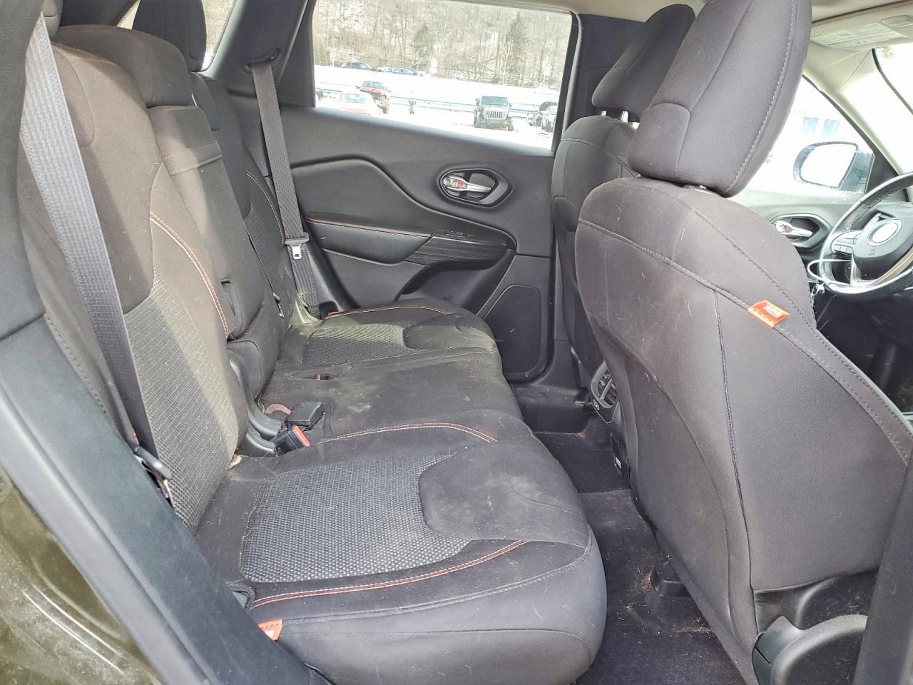 2016 JEEP CHEROKEE