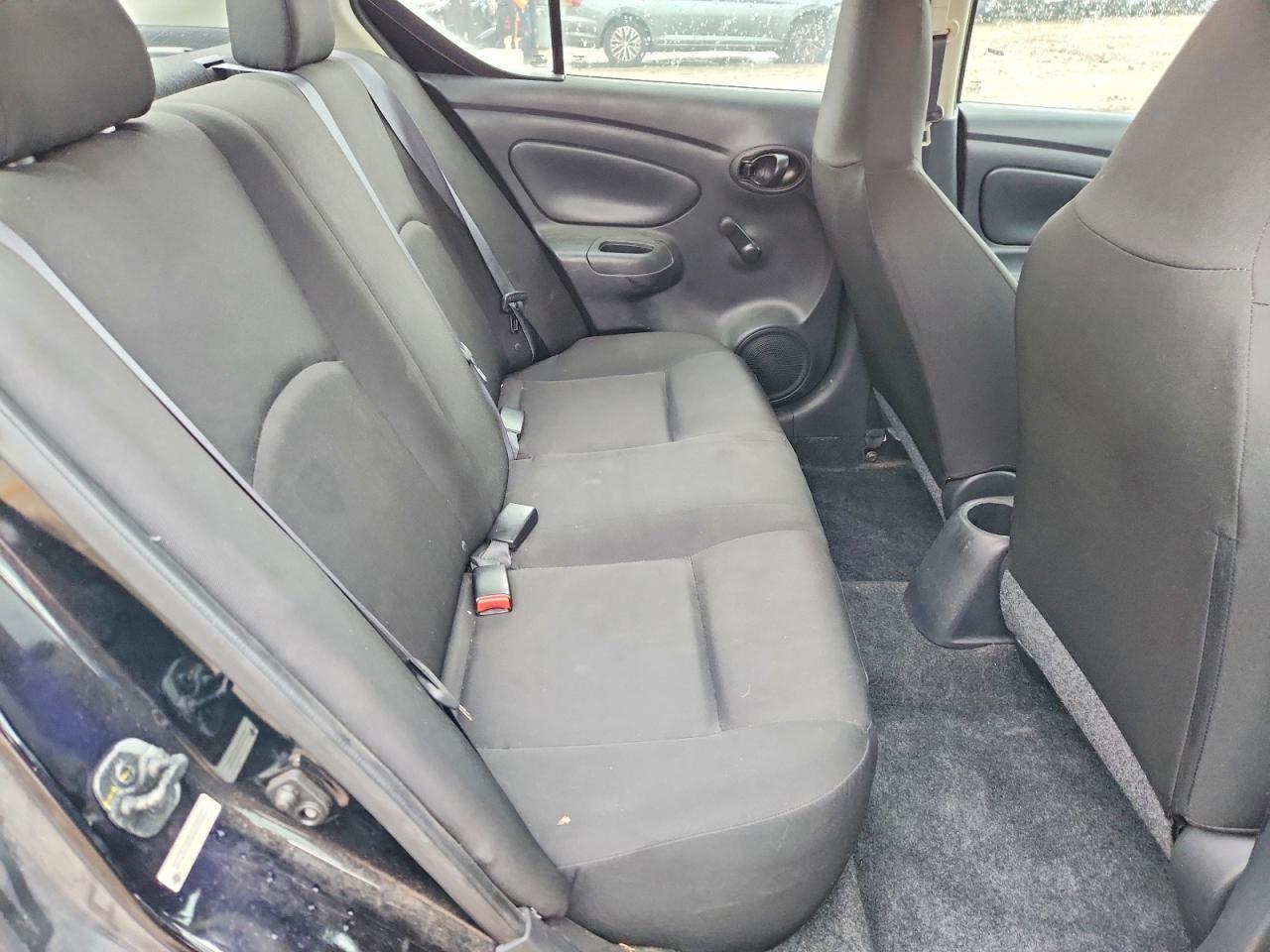 2017 NISSAN VERSA
