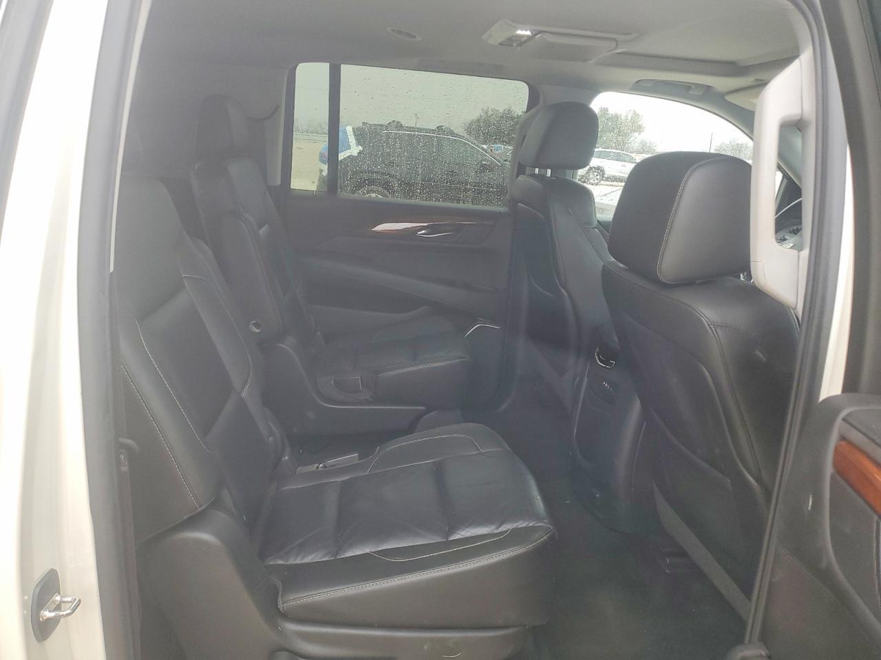 2015 CADILLAC Escalade ESV