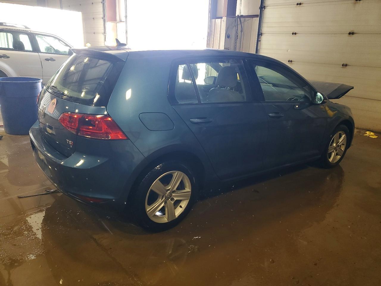 2017 VOLKSWAGEN GOLF