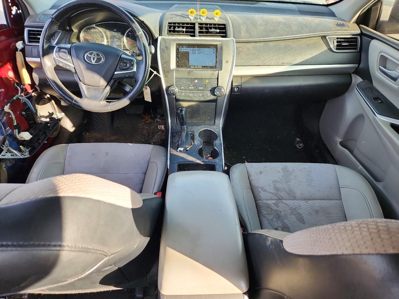 2017 TOYOTA CAMRY