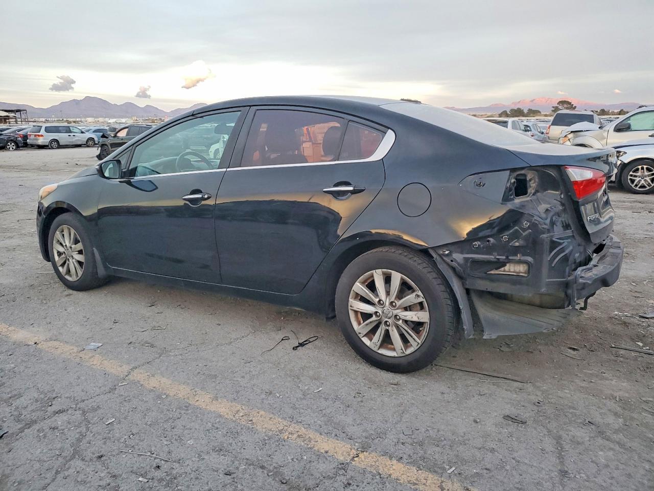 2014 KIA FORTE